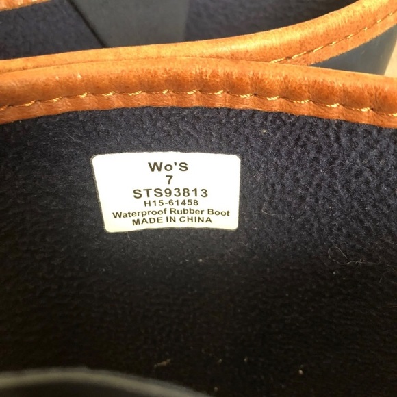 Sperry Rainboots - Picture 4 of 4